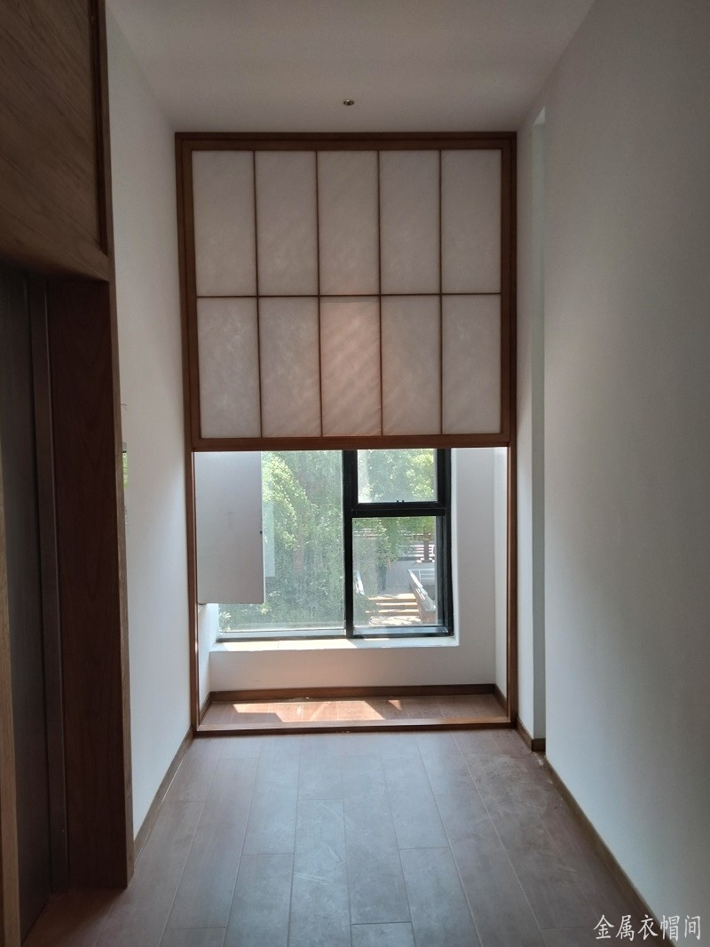 阿东师傅（西安优凡金属衣柜衣帽间定制）.jpg